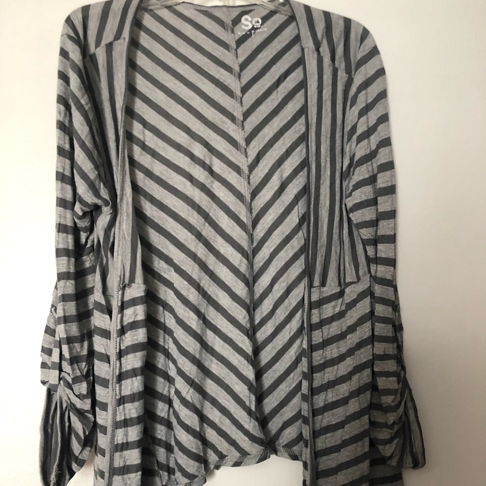 comfy, cute grey and white striped cardigan